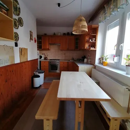 Gabriella Haz 別荘