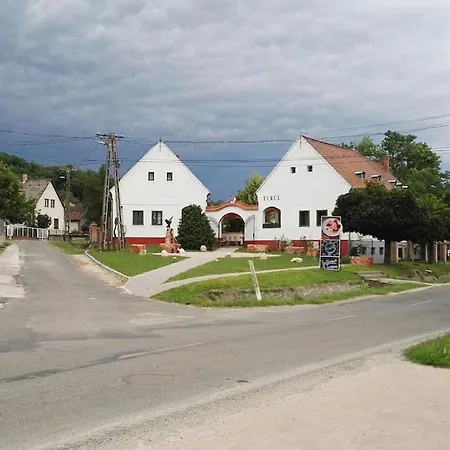 Feriehus Gabriella Haz *